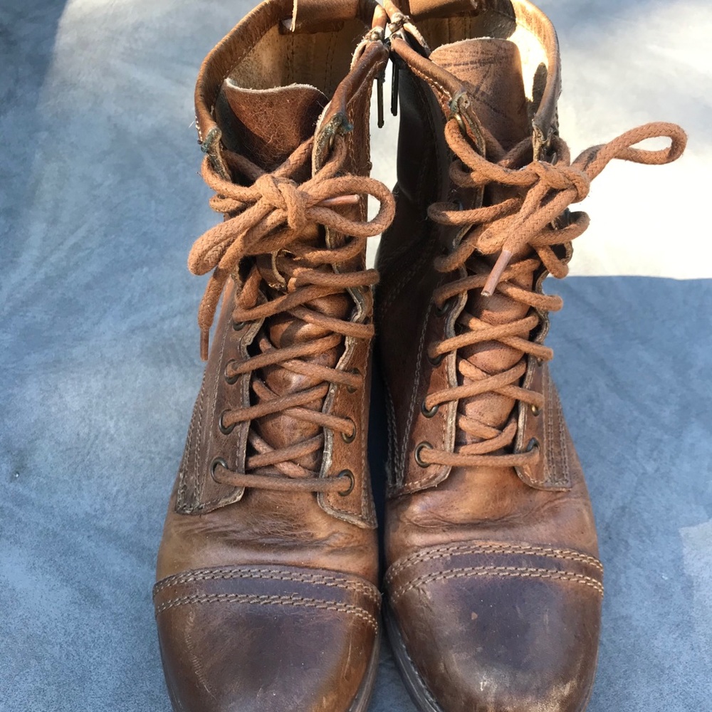 Steve Madden trooper boots